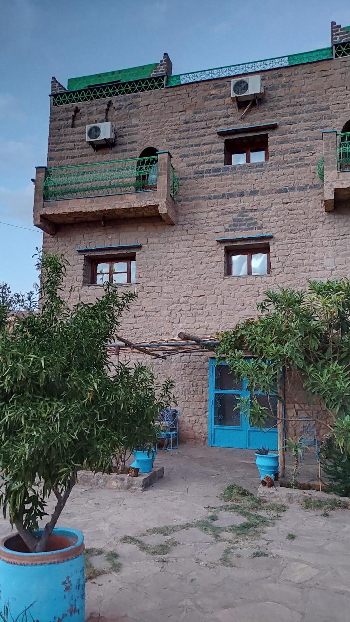 Maison La Lune Des Gorges Tinghir Exterior photo